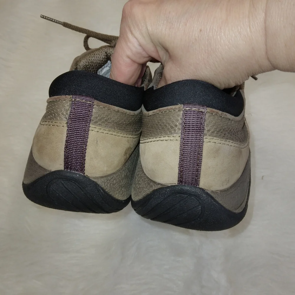 Merrell Jungle Ventilator Moc in Mocha, size 9 EU 40